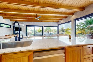 Interior - Relaxing villa with private plunge pool, canal views & open layout for families (Placencia)