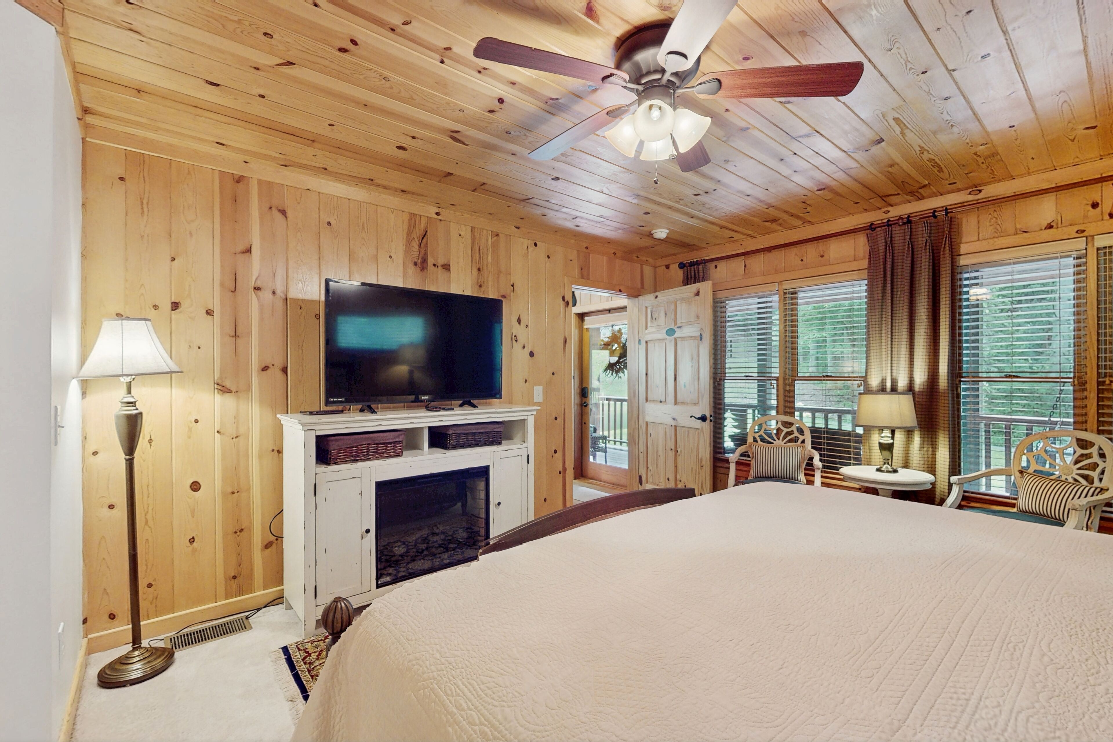 3 bedrooms, Internet, bed sheets
