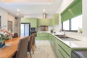 Villa, Patio | Private kitchen