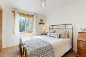 3 bedrooms, Internet, bed sheets