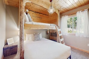 3 bedrooms, Internet, bed sheets