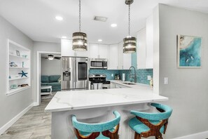 Fridge, microwave, oven, stovetop - Space Coast Pool Haven - King Bed - Beaches Nearby (Melbourne)