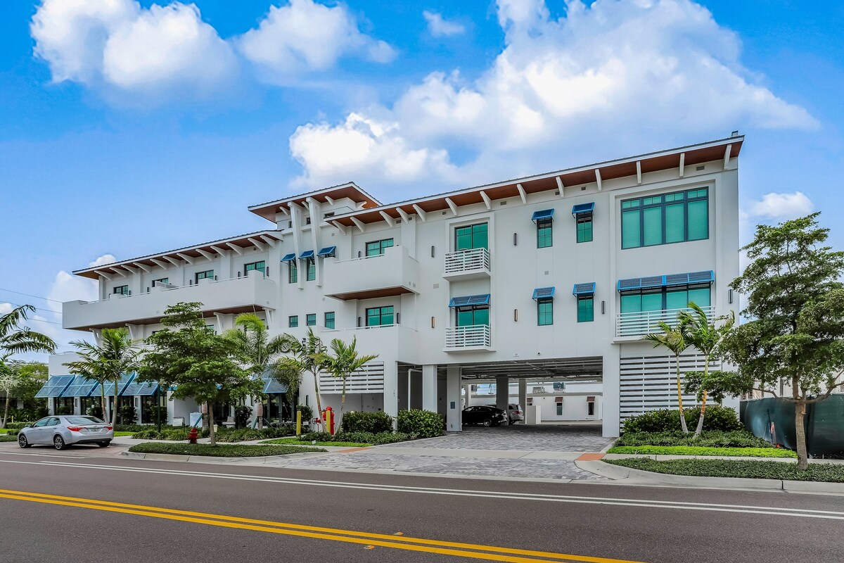 Photo 18 of Exceptional condo with balcony, WIFi, and located close to beaches and downtown