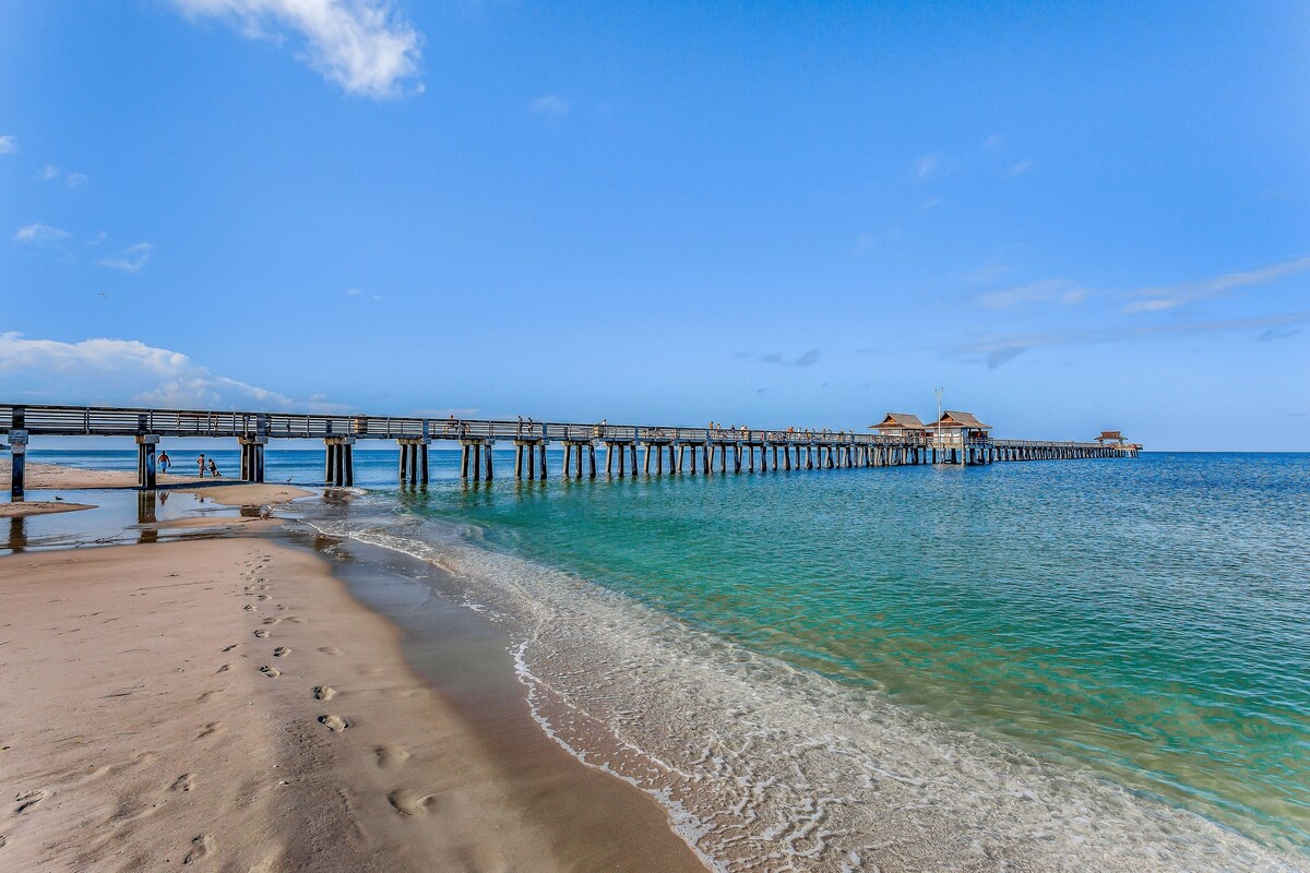 Photo 3 of Exceptional condo with balcony, WIFi, and located close to beaches and downtown