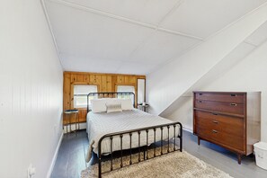 3 chambres, fer et planche à repasser, accès Internet, draps fournis