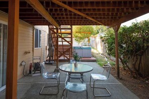 تناول الطعام بالخارج