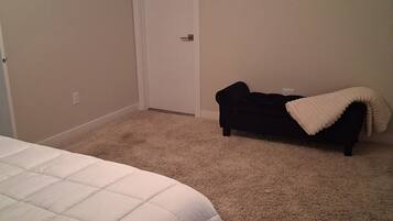 3 dormitorios, tabla de planchar con plancha, wifi y ropa de cama