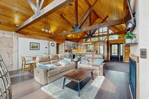 TV, fireplace, DVD player