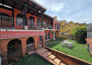 Fachada de la propiedad