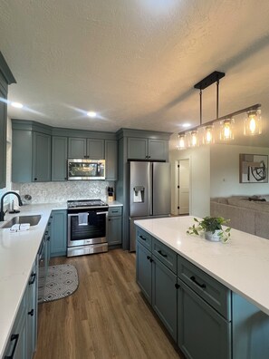 Microwave, oven, stovetop, dishwasher