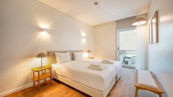 1 bedroom, iron/ironing board, internet, bed sheets