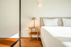 1 bedroom, iron/ironing board, Internet, bed sheets