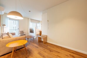 TV - GuestReady - Republic Apartments 3D (Lisbon)