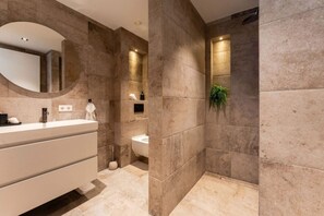 Hair dryer, towels