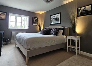 4 bedrooms, desk, iron/ironing board, WiFi - Beautiful Home & Garden in Somerset Countryside (West Lydford)