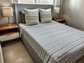 3 chambres, fer et planche à repasser, Wi-Fi gratuit, draps fournis