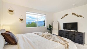 6 habitaciones, cuna de viaje, wifi y ropa de cama