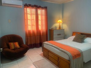 2 chambres, bureau, Wi-Fi gratuit, draps fournis