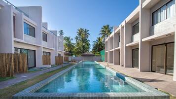 Apartamento | Piscina | Una piscina al aire libre