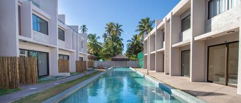 Apartment | Pool | Outdoor pool