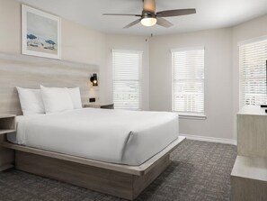 6 Schlafzimmer, Bügeleisen/Bügelbrett, kostenloses WLAN, Bettwäsche