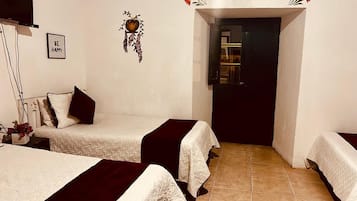 Habitación familiar, balcón | Wifi gratis