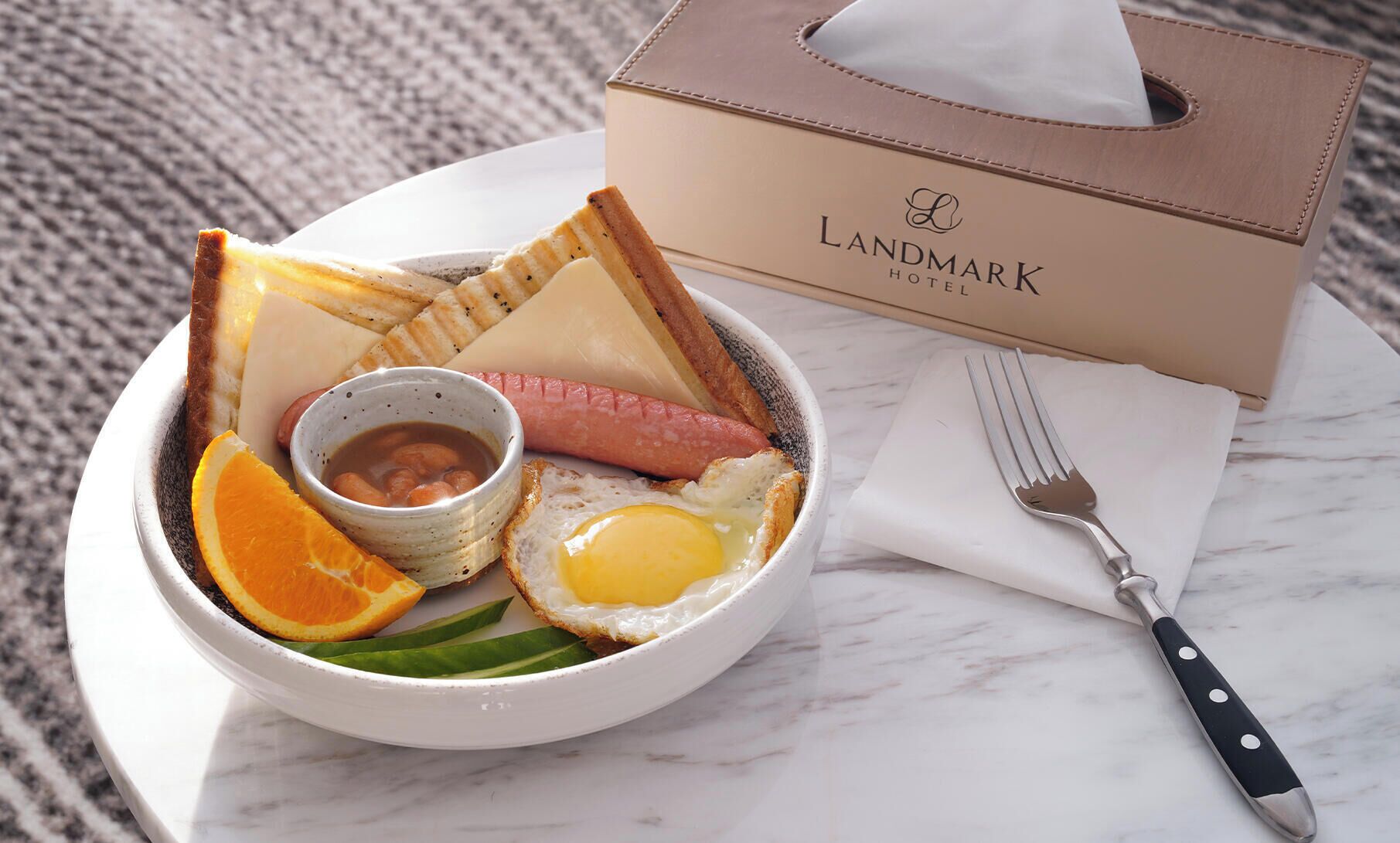 Sudah termasuk sarapan ala Inggris setiap hari