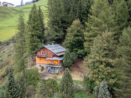 Adlerhorst/Chalet Großglockner by Interhome