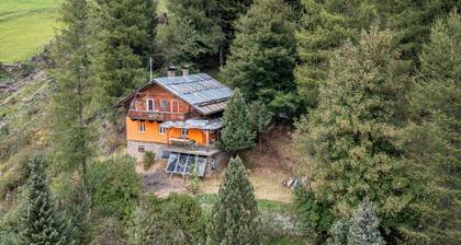 Adlerhorst/Chalet Großglockner by Interhome