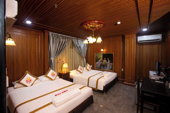 Family Quadruple Room, Mezzanine