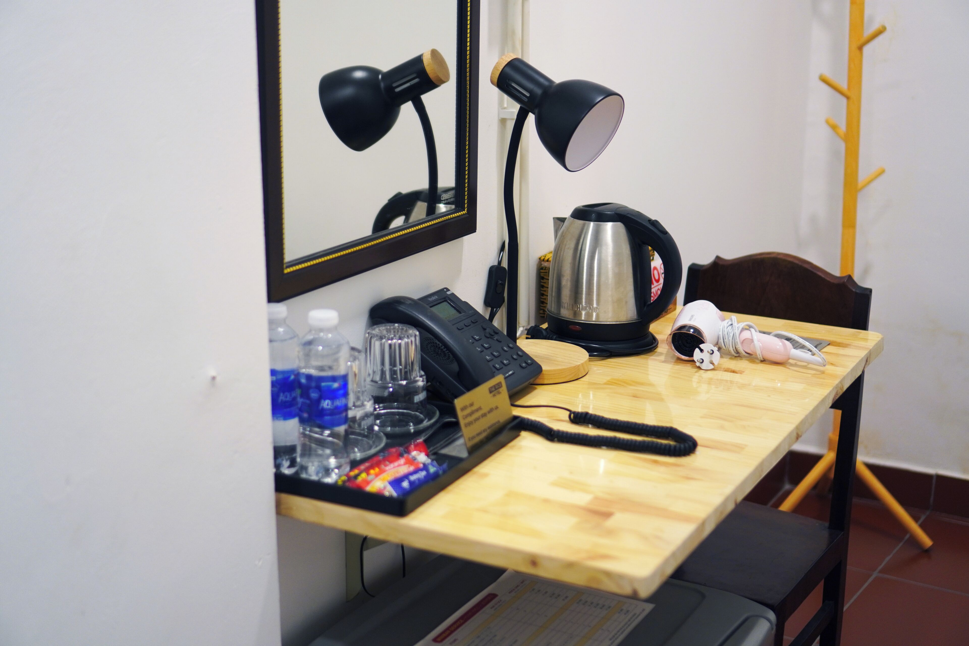 Quarto luxo, 1 cama de casal, ar-condicionado, em edifício anexo | Frigobar, escrivaninha, Wi-Fi de cortesia