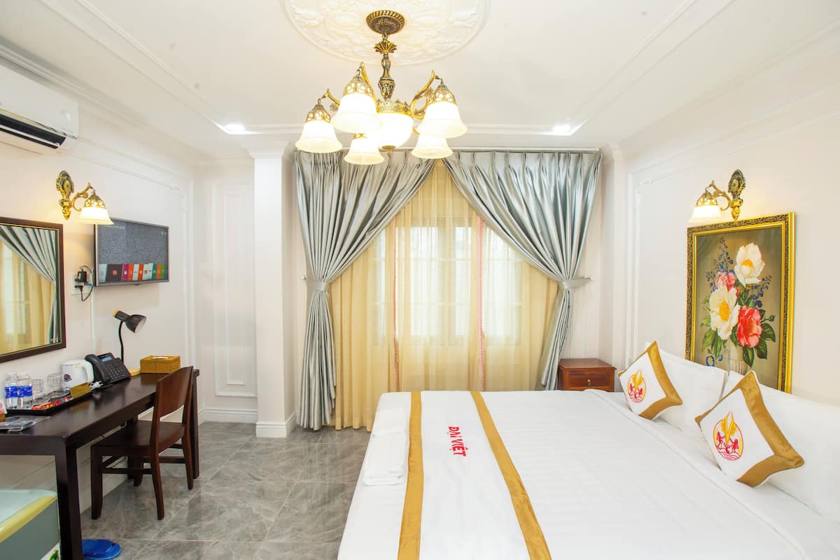 Chambre Premium, 1 très grand lit | Bureau, Wi-Fi gratuit