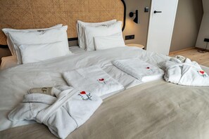 1 bedroom, in-room safe, iron/ironing board, WiFi