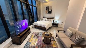 1 bedroom, iron/ironing board, internet