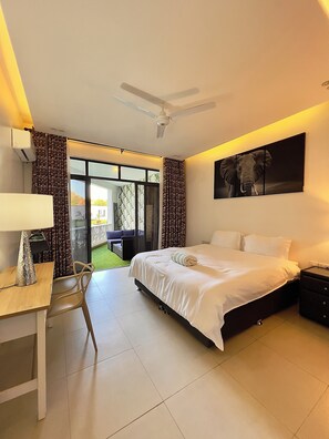 Room - Cozy Baobab Waves Beachfront 1bed Apt with Netflix and high speed WiFi! (Mombasa)