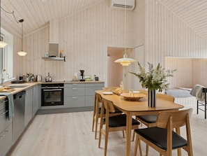 Dining - "Aggi" - 850m from the sea by Interhome (Fårevejle)