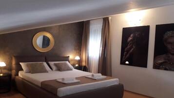 1 bedroom, iron/ironing board, WiFi (free)