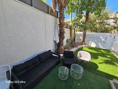 Lovely studio with AC in Haifa