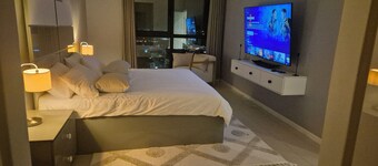 Cozy 1-bedroom apartment in lovely Gaborone with AC, fitness room