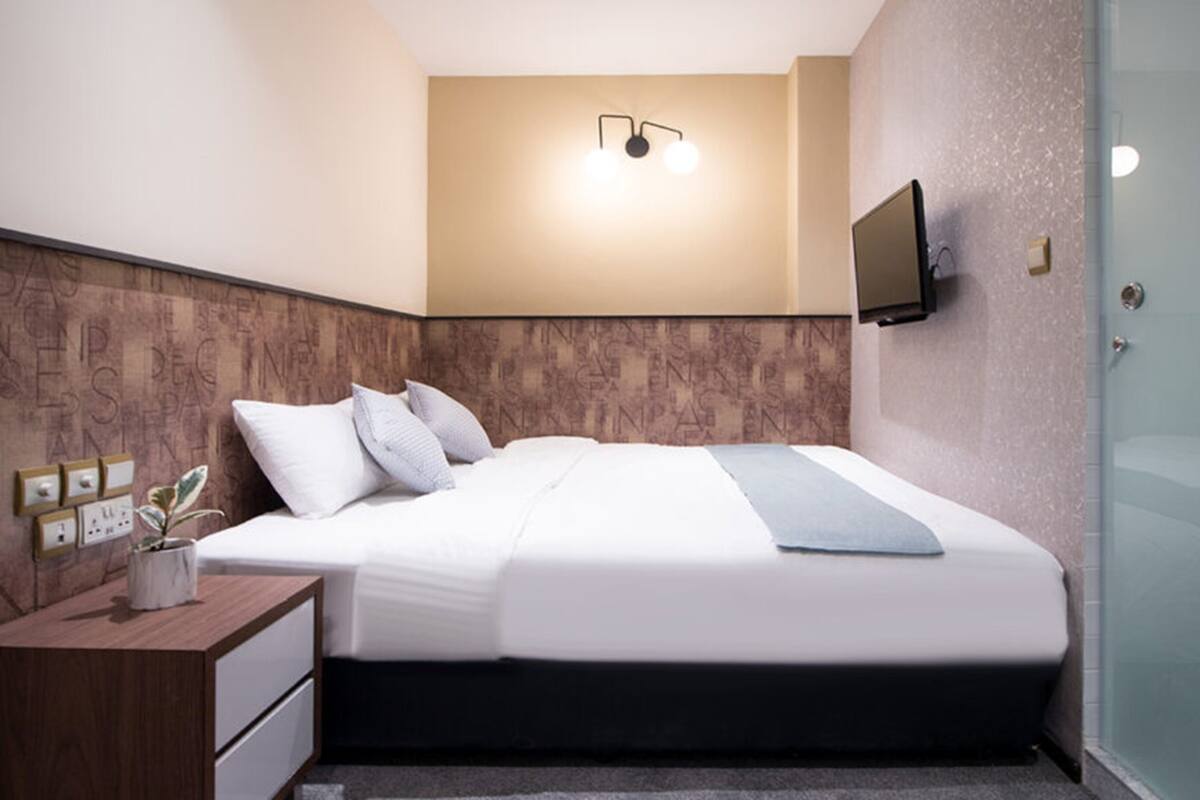 Superior King Room | Free WiFi