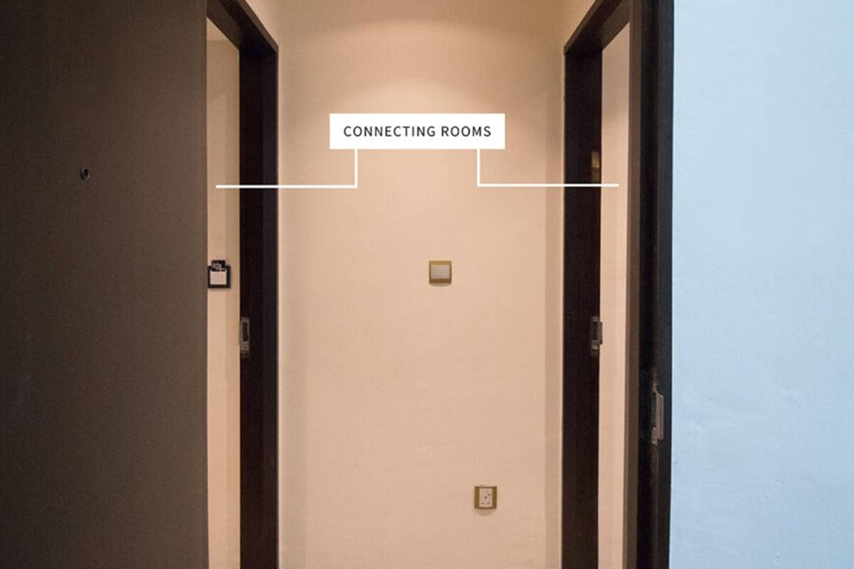 Superior Family Room | Free WiFi