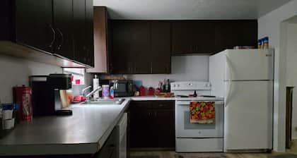 3-bedroom house in fabulous Mckenzie River/Springfield