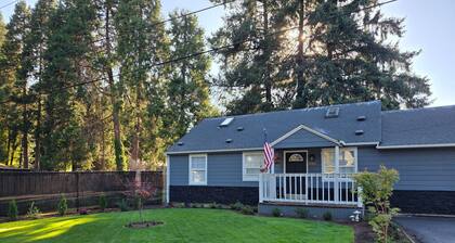 4-bedroom house in the fabulous McKenzie River, Springfield area
