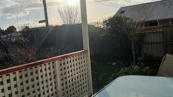 Tina de hidromasaje al aire libre