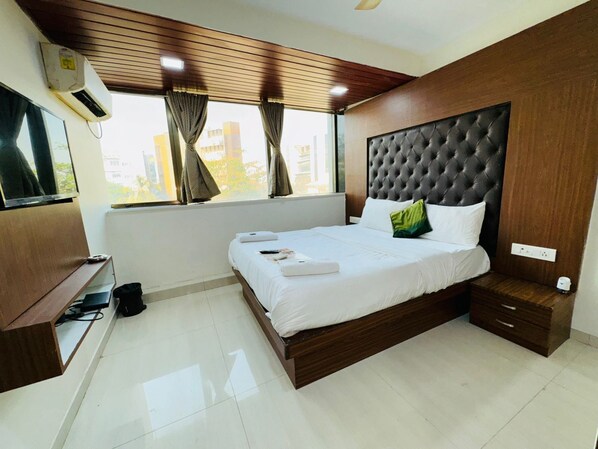Double Room, Tower | Iron/ironing board, free WiFi