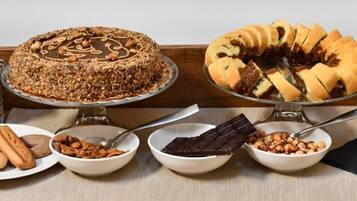 Tägliches inbegriffenes Frühstücksbuffet