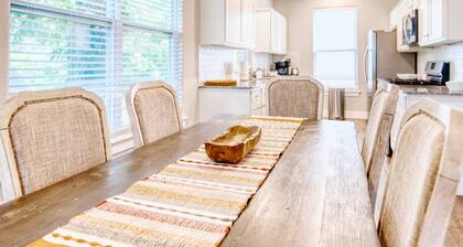 Walk-to-Stadium - 6BR Retreat w/ En-Suite Baths
