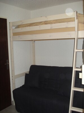 1 bedroom, Internet