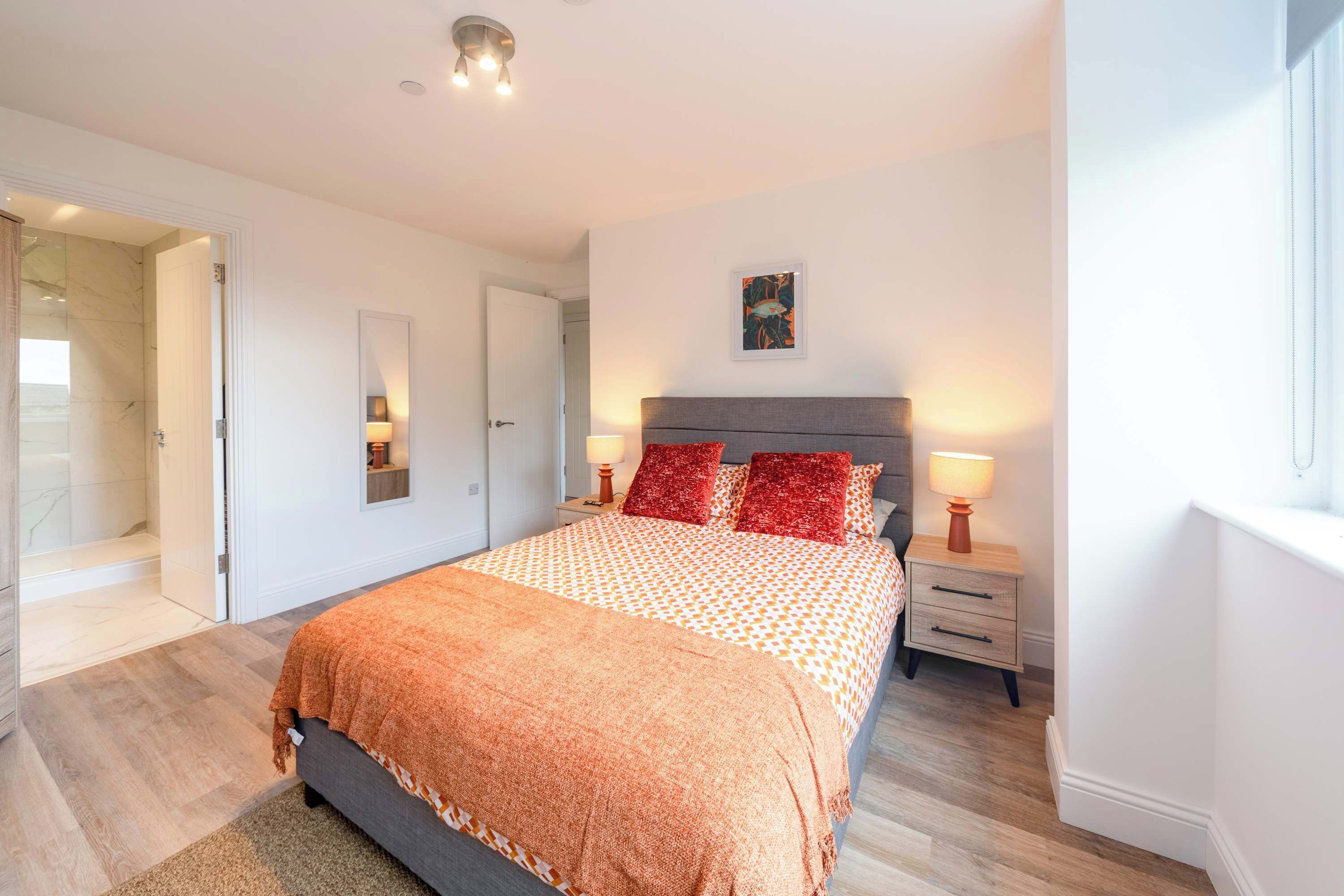 2 soverom, strykejern/-brett, wi-fi og sengetøy