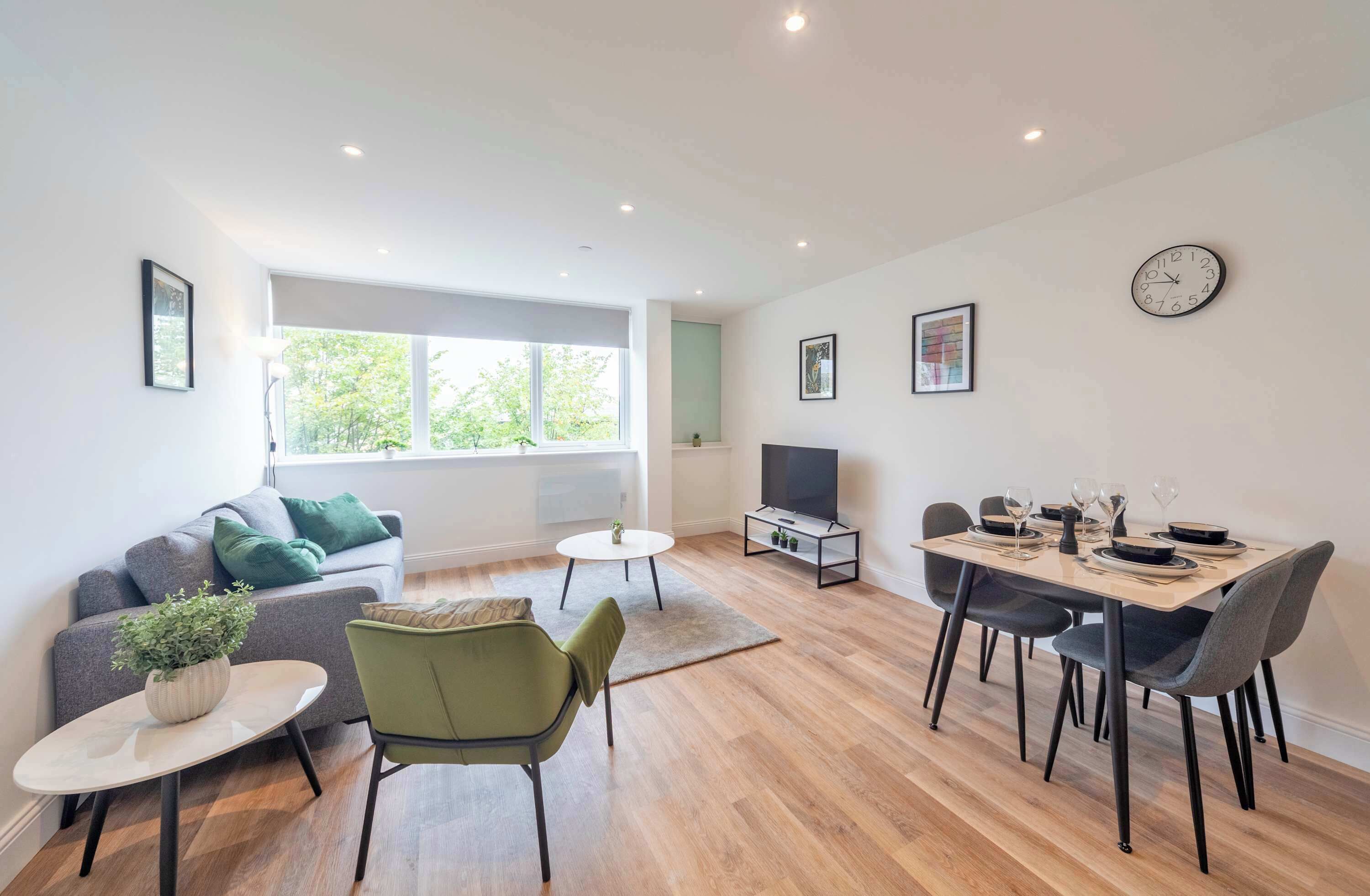 Télévision, espaces bureaux